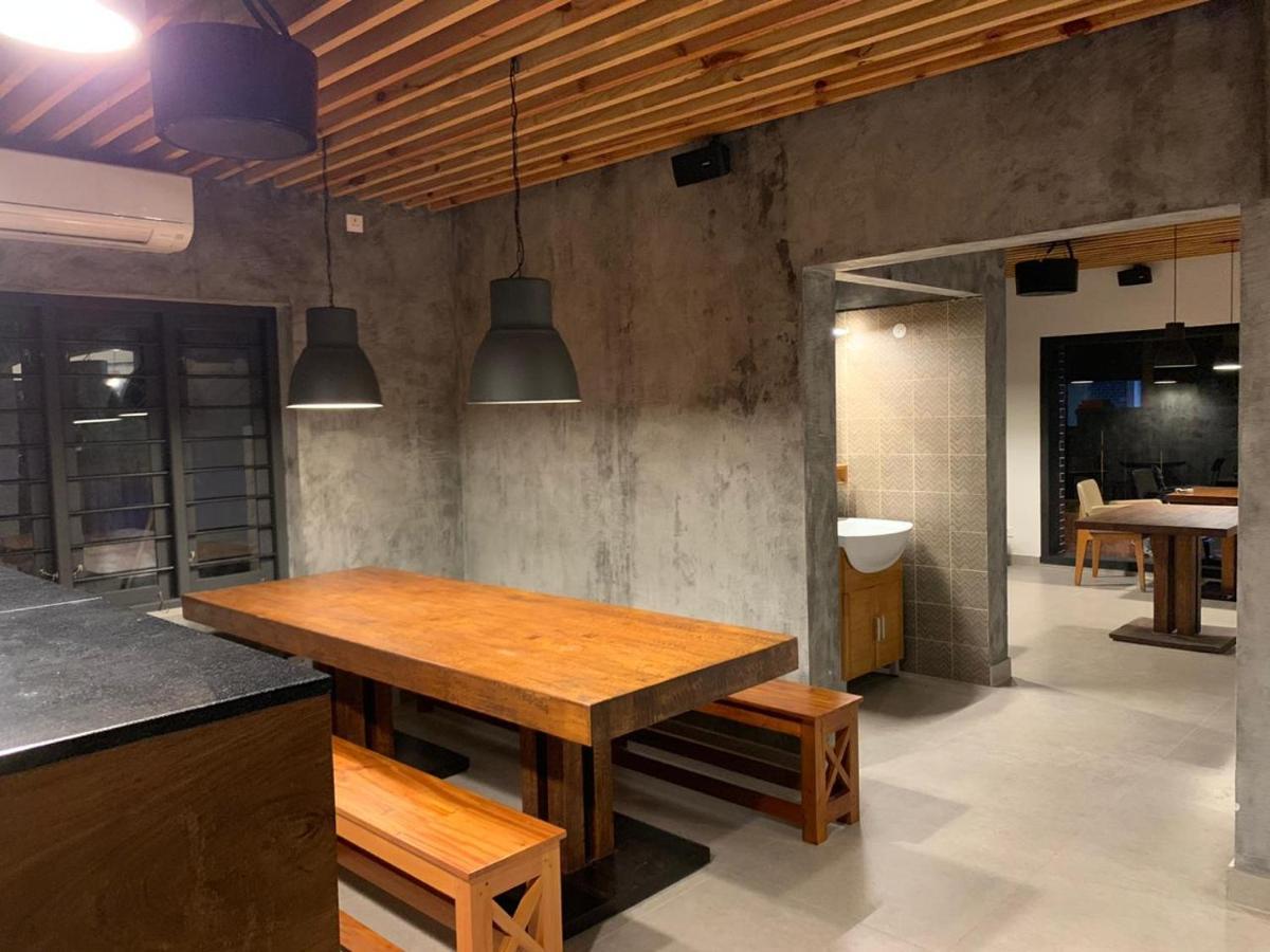 Solo Inn Kochi Екстериор снимка