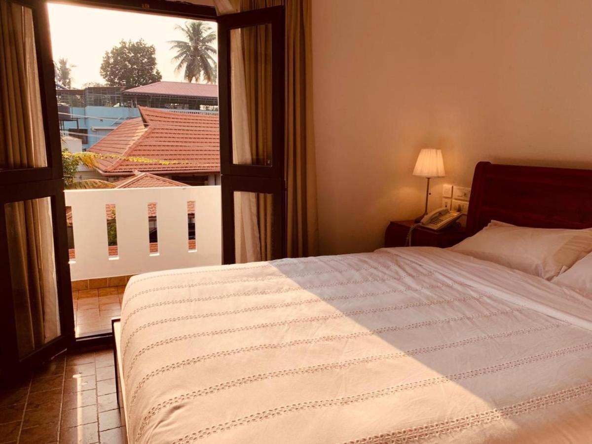 Solo Inn Kochi Екстериор снимка