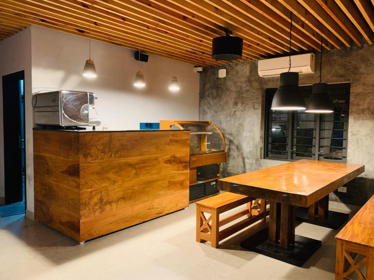 Solo Inn Kochi Екстериор снимка
