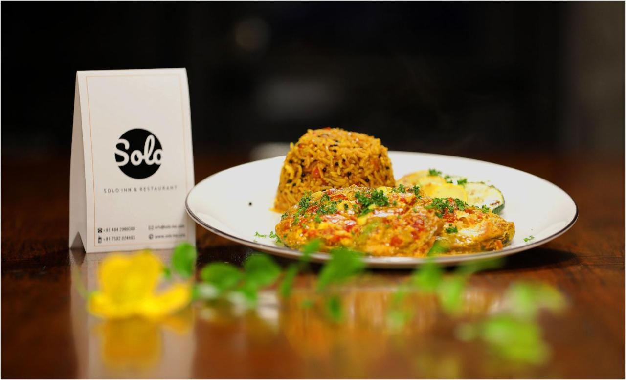 Solo Inn Kochi Екстериор снимка